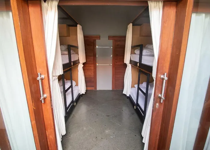 Pensión Draper Startup House For Entrepreneurs 2*